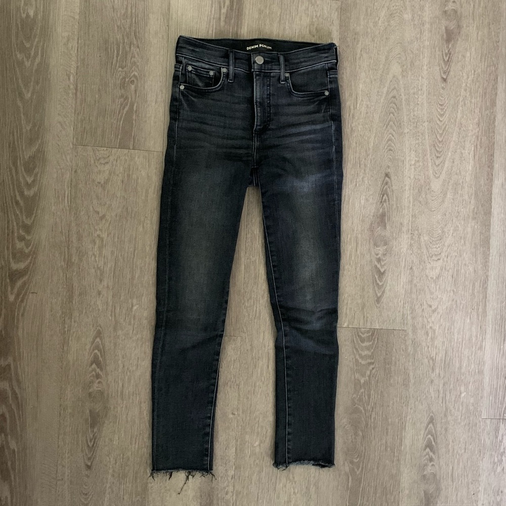 Aritzia Denim Forum Jeans - The Nico Mid Rise Skinny Crop